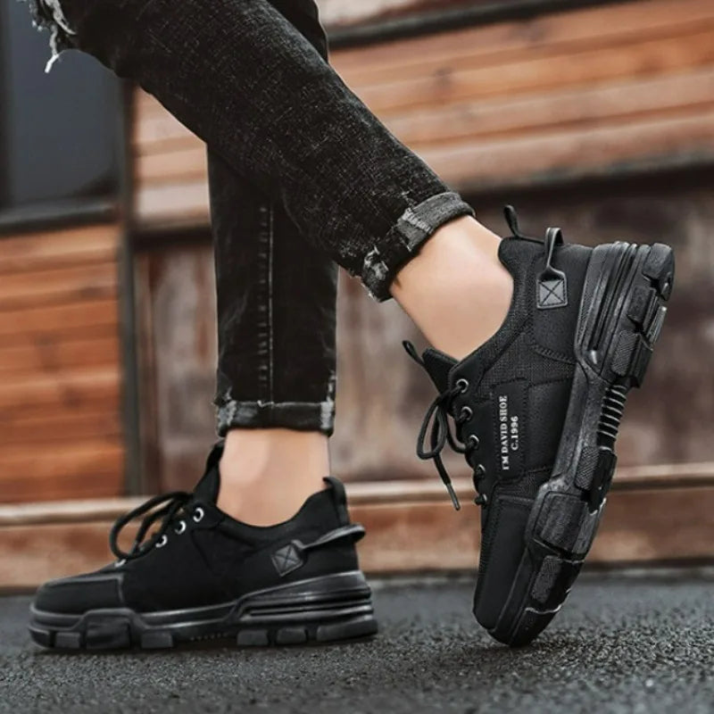 Elegant, casual trainers for men