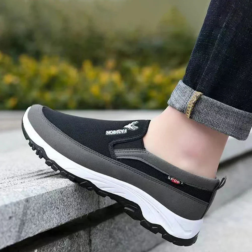 Casual orthopaedic shoes